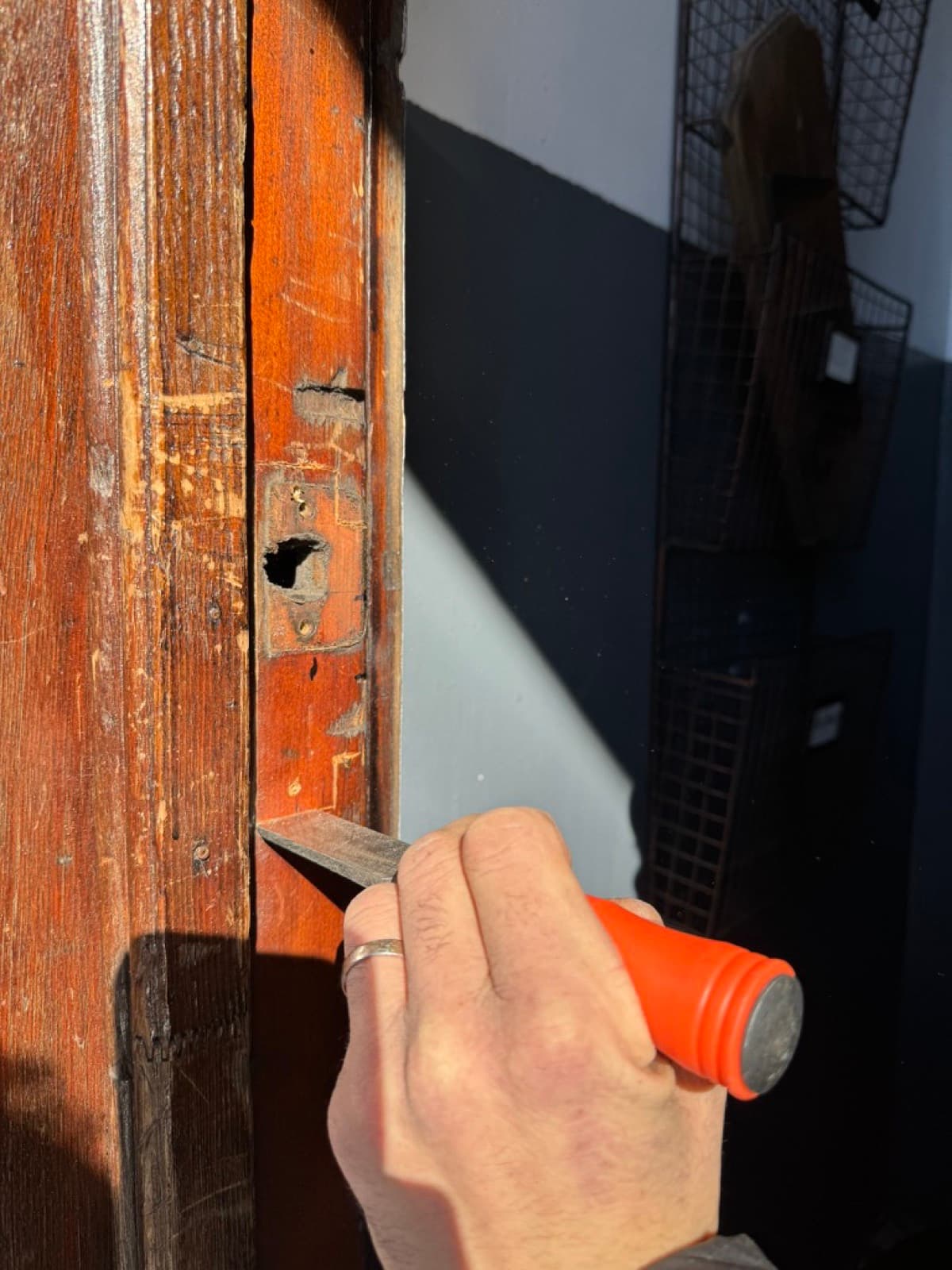 Door & lock repair